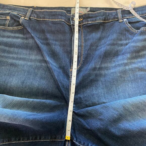 Torrid NWT Midfit Super Skinny Jean Super Soft Dark Wash Size 30 High Rise Blue - Picture 6 of 7